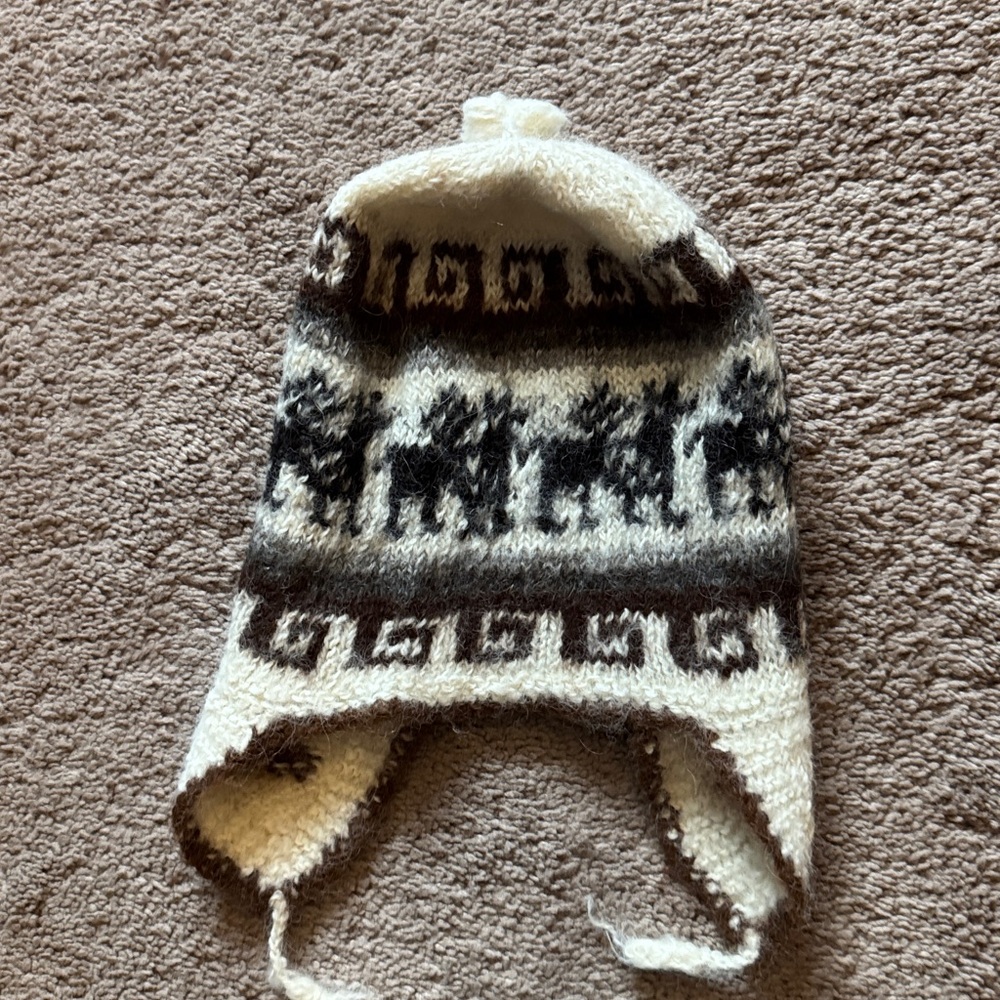 Cozy White and Brown Alpaca Handmade Knit Peruvian Design Hat - Picture 2 of 10